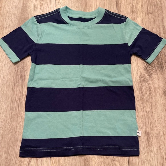 Tommy Bahama Boys 5-6 Bundle - Picture 2 of 4